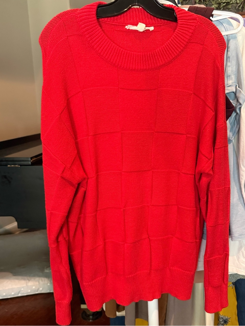 Vine & Live Red Knit Crewneck Sweater